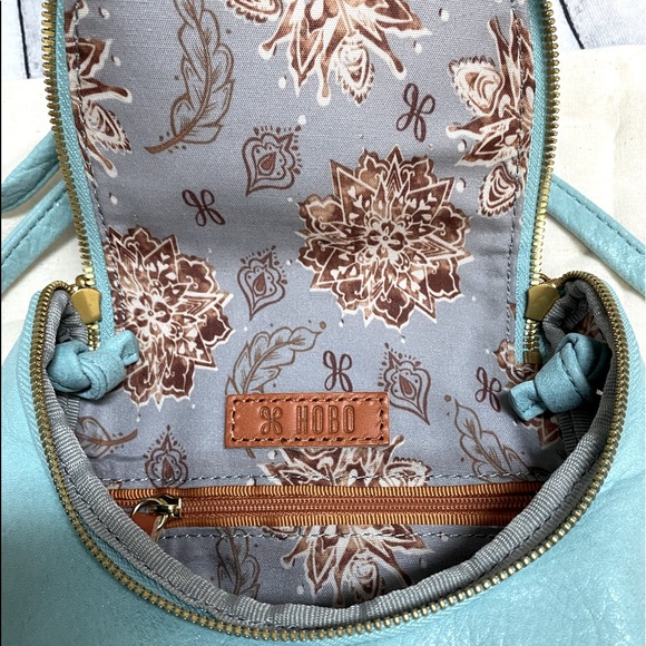 NWT HOBO FERN Crossbody - Picture 7 of 9